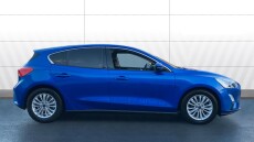 Ford Focus 1.0 EcoBoost 125 Titanium 5dr Petrol Hatchback